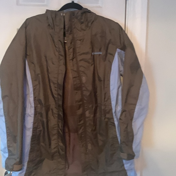 Columbia Women’s Raincoat Size M - Picture 2 of 15